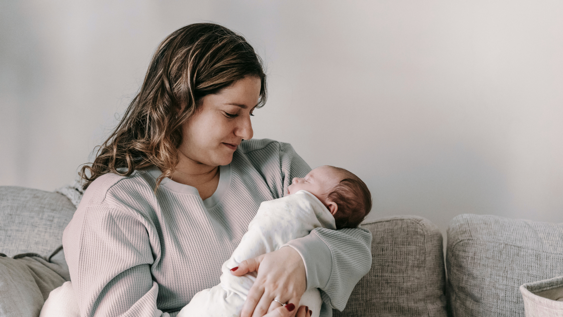 Postpartum Hair Loss: When Does It Stop and What Really Helps?