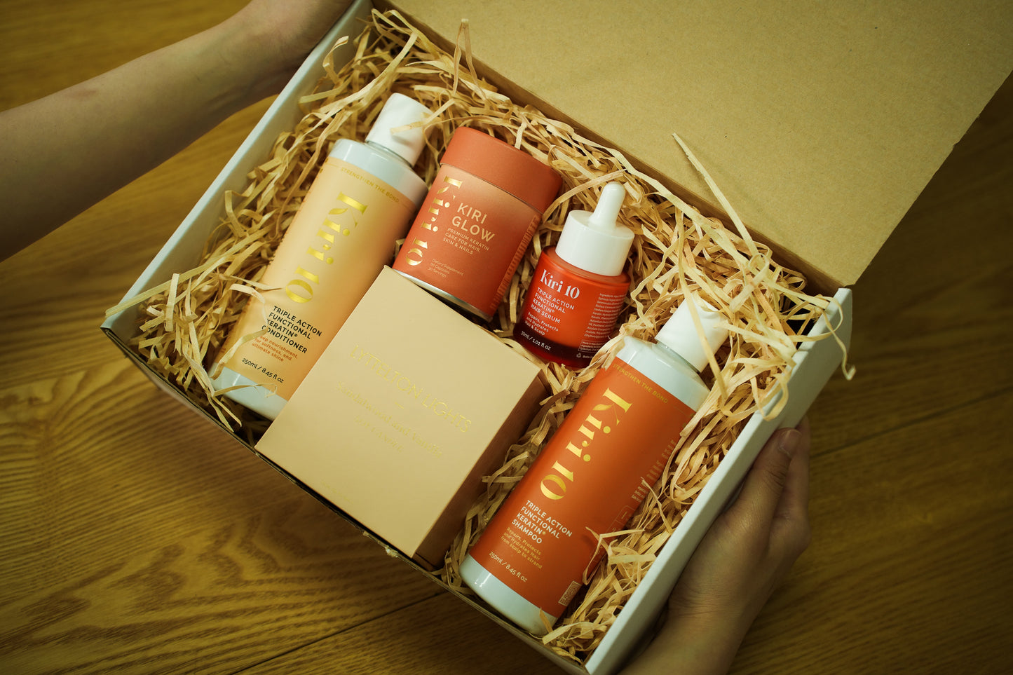 LIMITED-EDITION GIFT BOX | Kiri10 & Lyttelton Lights Collaboration | Available in Tōtaranui or Sandalwood & Vanilla